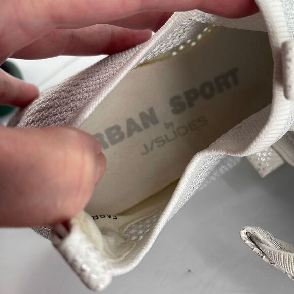 Urban Sport size 8 by J/Slides  Woman’s silver reptile print . - Picture 10 of 13